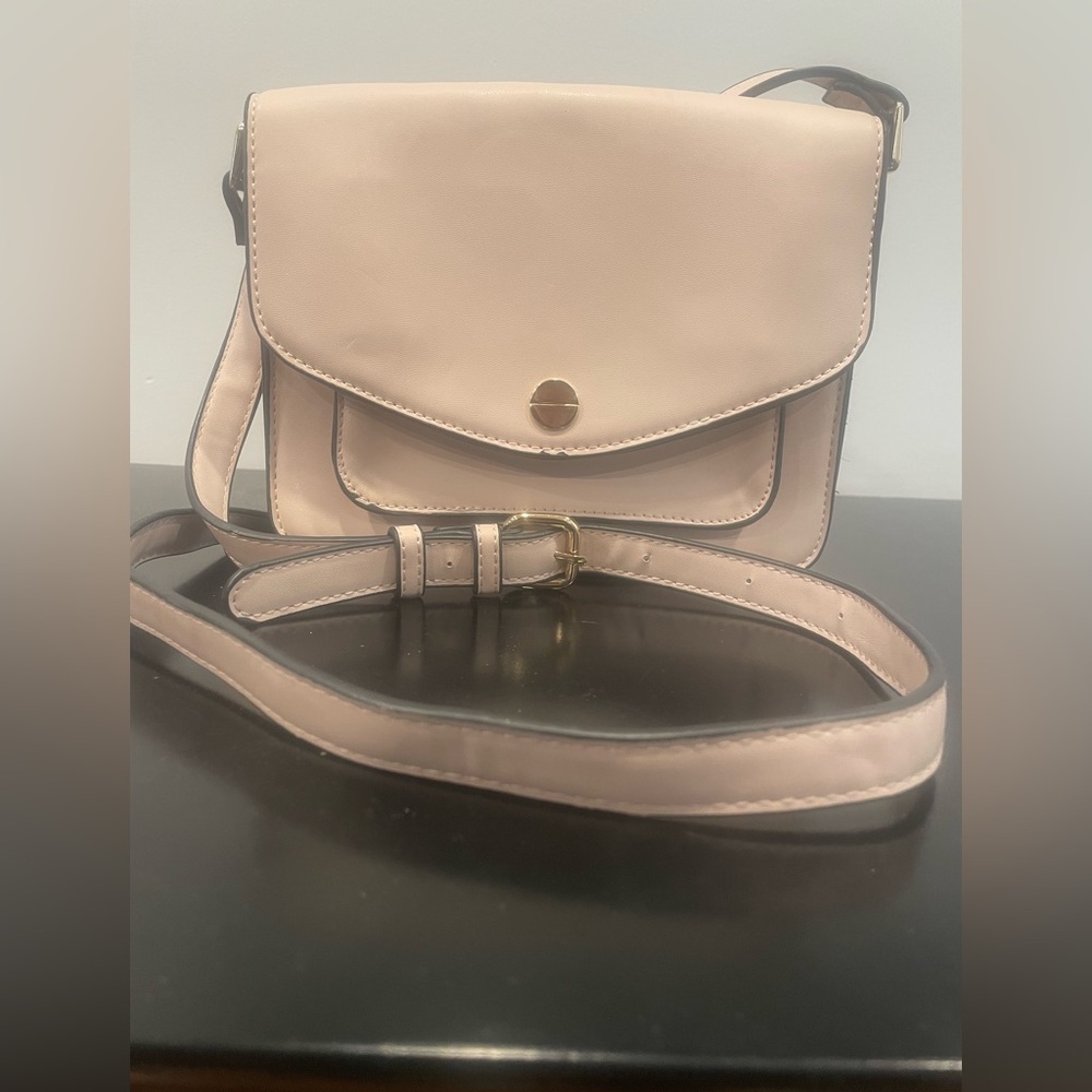 Forever 21 Light Dusty Pink Crossbody Bag-NWOT